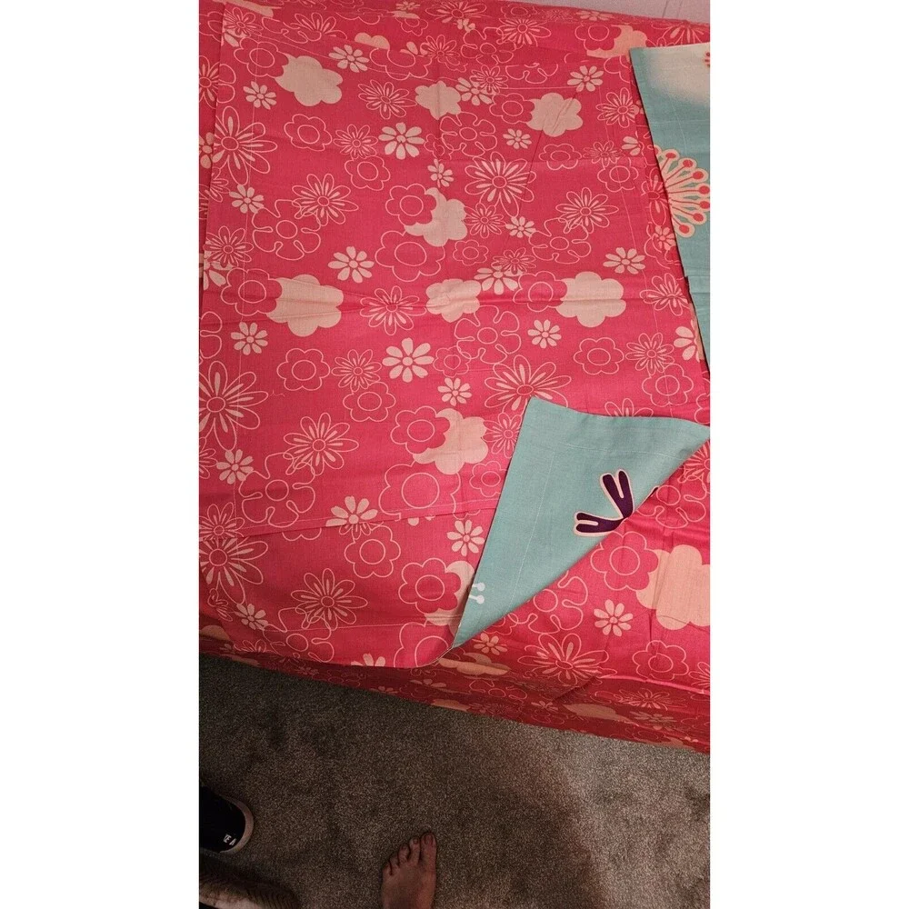 Queen Duvet and Pair of Shams Reversible
